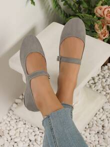 Women's Mary Jane Flats With Buckle Strap – Microfiber Suede Ballet Shoes With TPR Outsole – Casual Round Toe Slip-On Black Dress Flats - 灰色 - 查看 3