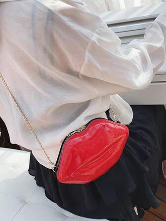 Fashionable Chain Glossy Lip Shaped Women's Crossbody Unique Mini Bag, Patent Leather Small Bag