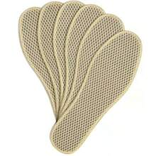 El carbón de bambú no se deforma al lavarse, es transpirable para plantillas deportivas, desodoriza y es transpirable para plantillas de verano