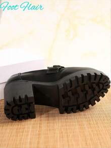 Foot Flair 女士金属链条装饰厚底圆头套脚高跟鞋，复古风格，大码，PU 皮革牛津鞋，黑色，英伦风职业平底鞋（选择尺码时请参考尺码指南） - 黑色 - 查看 10