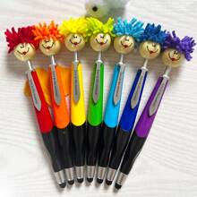 Pix cu bilă personalizat cu mop, pix decorativ cu cap de mop distractiv cu păr pufos pentru scris și clic, pix portabil drăguț cu desene animate multifuncțional cu semnătură, cu buton cu cap de păpușă de pluș, față zâmbitoare, pix tactil cadou, pix de scris, sezonul înapoi la școală