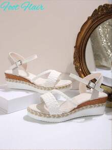 Foot Flair 女式加大码石纹编织可调节扣露趾坡跟一脚蹬波西米亚海滩度假休闲凉鞋,夏季新款配色弹力绳底罗马凉鞋 - 白色 - 查看 7