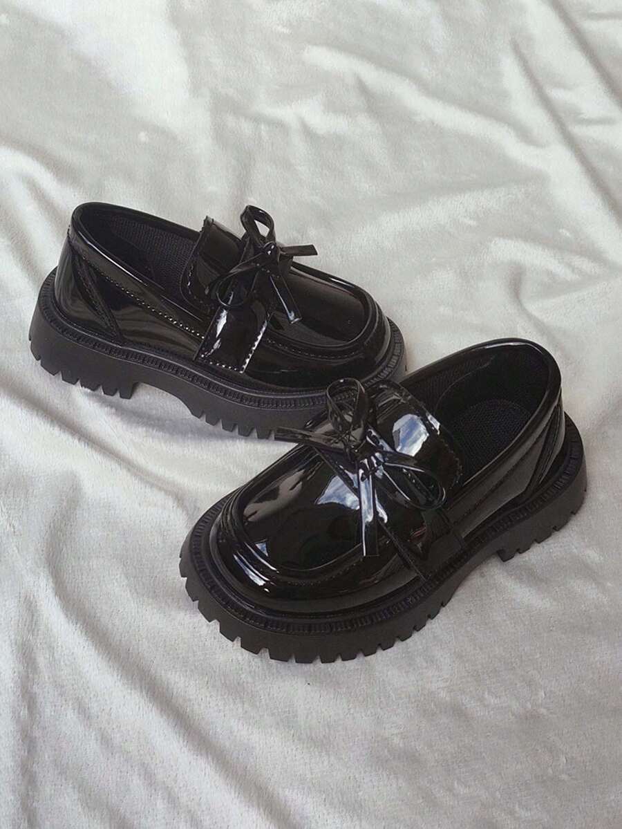 1 Pair Girls' Shallow Cute Princess Flat Leather Shoes, Breathable Soft Sole Non-Slip Versatile Children Shoes, Infant Toddler Easy On/Off Walking Shoes, Suitable For Spring, Summer, Autumn - Black - View 1