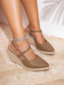 Women's Brown Woven Wedge Platform Pointed Toe Casual Bohemian Style Slip-On Shoes - Brown - View 2