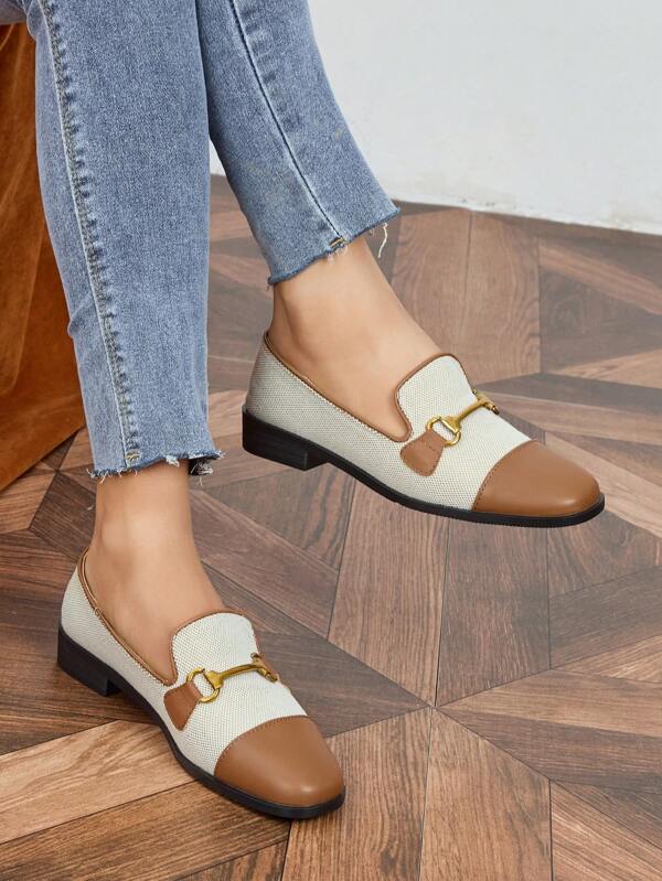Mocasines de mujer para primavera/otoño con parches y hebilla metálica, zapatos casuales de moda para estudiantes