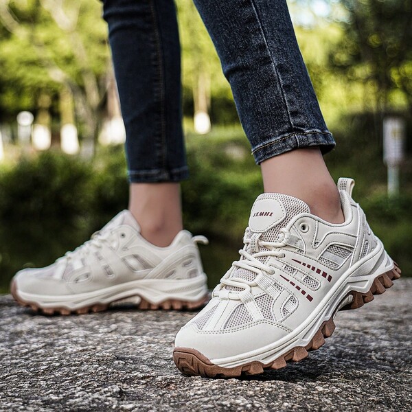 Men's And Women's Fashion Hiking Shoes All-Terrain Hiking Sports Shoes Breathable Mesh Non-Slip Outsole Anti-Collision Toe Outdoor Hiking & Trail Running Sports Shoes