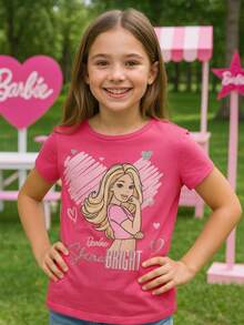Barbie Playera para niña con manga corta, cuello redondo y estampado moderno - Rosa Fucsia - Ver 1