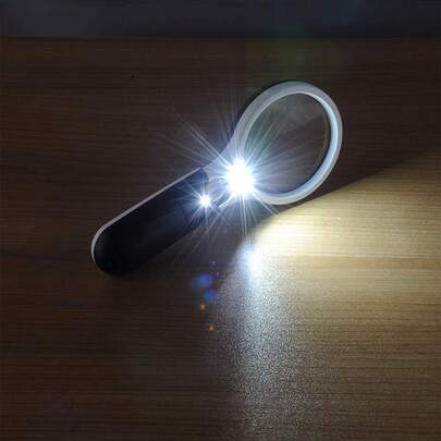 1 件 LED 照明放大镜，带 3 个 LED 灯泡，手持式 45X/3X 双镜头阅读放大镜，适合老年人阅读、维修、收藏，是送给家人和长辈的最佳礼物，适合 2025 年圣诞节、万圣节装饰、圣诞家居装饰、房间装饰、家居、厨房