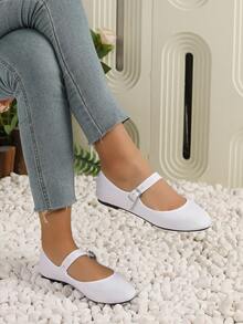 Women's Mary Jane Flats With Buckle Strap – Microfiber Suede Ballet Shoes With TPR Outsole – Casual Round Toe Slip-On Black Dress Flats - 白色 - 查看 4