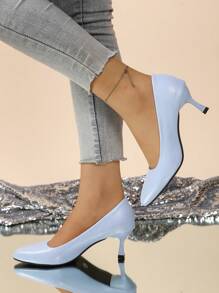 女士时尚休闲一脚蹬高跟鞋，适合通勤、度假、婚礼、派对、办公、时尚穿搭、春夏穿着。