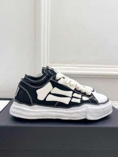 MMY Maison Minara Yasuhiro 2025 Nya Klassiska Halkfria Lättviktsskor, Campus Skateskor, Klassiska Låga Canvasskor Dam, Vit Plisserad Modell, Herr & Dam