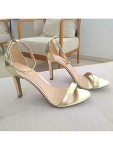 Sandália Feminina Gisele Salto Alto Caramelo Várias Cores Metalizados Prata Dourado