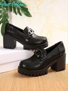 Foot Flair 女士金属链条装饰厚底圆头套脚高跟鞋，复古风格，大码，PU 皮革牛津鞋，黑色，英伦风职业平底鞋（选择尺码时请参考尺码指南） - 黑色 - 查看 8