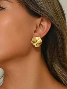 1 Pair Asymmetrical Wavy Gold Metal Earrings, Suitable For Women's Daily Wear Jewelry Accessories - Gold - View 4