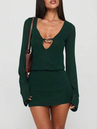 Sedessea 优雅纯色镂空圆环秋装，性感别致的欧式风情