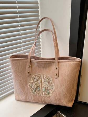 时尚女士大容量单肩包方形腋下包斜挎包女学生学院风背包新款欧美印花大容量托特包批发女士大容量方形拱形提手单肩包