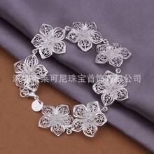 Pulsera de cadena con siete flores plateada en plata de ley 925 para mujeres, joyería de moda para bodas, compromisos y fiestas - Plateado - Ver 4