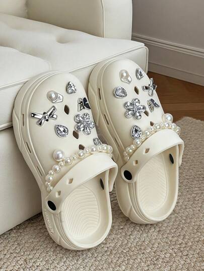 Four Seasons New Fashionable Women's Hole Shoes EVA Material Soft Sole Non-Slip Wear-Resistant Open Hole Breathable Design Not Stuffy Feet Not Smelly Feet, Indoor And Outdoor Universal, Daily Casual Versatile Couple Hole Shoes