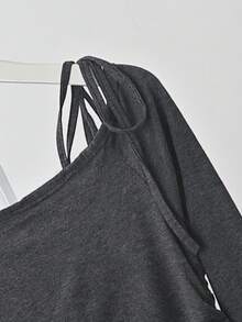 系带肩部镂空长袖修身 T 恤，不对称下摆性感套头衫 - 灰色 - 查看 9