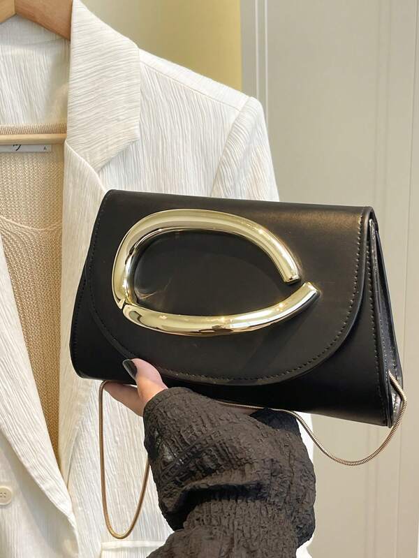 Bolso de hombro de diseño de nicho de moda para mujeres, nuevo bolso cuadrado pequeño cruzado de un solo hombro elegante y versátil