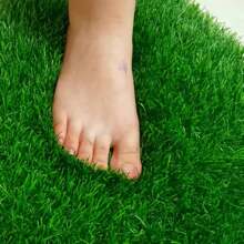 Gramado de plástico artificial não adesivo com 2,5 cm de espessura, usado para decoração de pátios e superfícies de telhados, feito de plástico, adequado para embelezamento de jardins externos; grama sintética para animais de estimação; itens de decoração para interiores e exteriores de casa