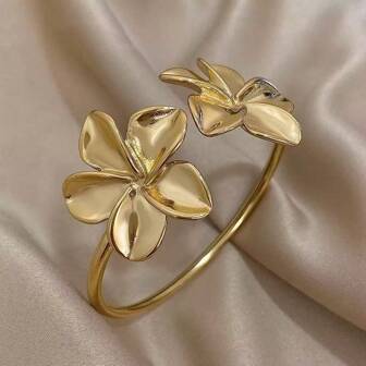 1pc Elegant Minimalist Fashion High-Grade Metal Flower Bangle Bracelet For Women