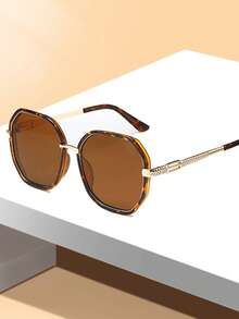 1pc Women's Retro Tortoiseshell Frame Fashion Glasses - Brown - View 1