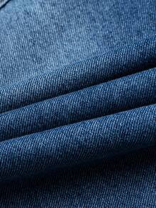 Süße Latzhose mit weitem Bein, verstellbaren Trägern, Herz-Tasche-Dekor und locker sitzendem Dunkelwash-Denim, geeignet für alle Jahreszeiten