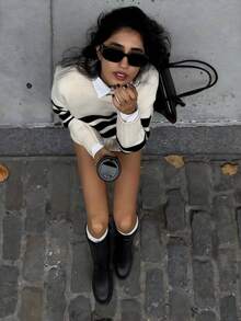 Suéter feminino casual grande com listras pretas e brancas, gola redonda, manga comprida, adequado para o dia a dia, rua e deslocamento, outono/inverno - Bege - Ver 4