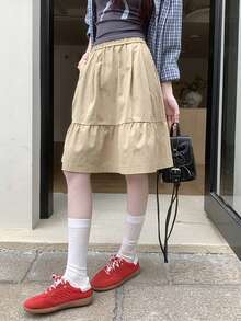 Chân váy chữ A kiểu Nhật Bản dáng rộng, có túi, thiết kế trẻ trung cho mùa xuân. - Màu be - Xem 4