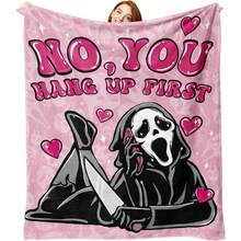 1pc Halloween Theme Fleece Blanket, Featuring Scream Face "NO, YOU HANG UP FIRST" & Heart Pattern, Plush Flannel Blanket For Autumn, Super Soft Valentine's Day Gift Blanket, Holiday Decor & Gift Choice, Suitable For Living Room, Bedroom, Office, Camping, Party, Gift For Family & Friends, Nap Blanket | Sofa Throw | Air Conditioning Blanket, Multiple Sizes Available, Pink Blanket