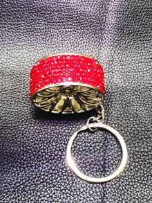 AD 1 pieza Llavero de coche con decoración de rhinestones, llavero con forma de rueda de coche de aleación de zinc - Rojo - Ver 4
