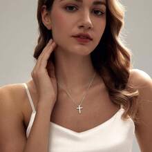 Cross Necklace For Women, Dainty 18K Gold Plated/Sterling Silver Small Cross Pendant Necklace Simple Gold Cross Necklaces For Women  Faith Jewelry Gift2025 - 經典十字銀 - 查看 4