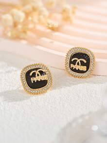 2 件时尚水晶字母耳环，适合女士，奢华优雅个性化耳环，2025 年新品 - 金色+黑色 - 查看 5