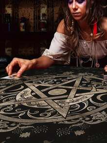 1 Piece, Altar Cloth, Tarot Table Cover, Starry Sky 12 Constellations Love Career Oracle Card Tablecloth, Moon Tarot Tablecloth, Crystal Decoration Divination Witchcraft, Astrology Supplies