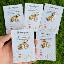 10pcs "Thank You For Being Such An Important Part Of My Story" Encouragement Card With Bee And Daisy Flower Keychain Set, Perfect Inspirational Gift For Family, Teachers, And Team Members - Multicolor - View 3