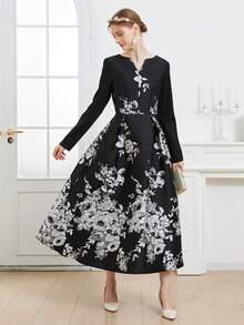 Luxury Jacquard Women's Long Sleeve Black V-Neck Party Dress