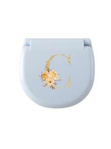 1个蓝色缝纫工具盒，金色三花字母图案，金色A-Z字母图案，缝纫初学者完美礼物：1套便携式迷你缝纫工具包 - 可折叠，DIY缝纫用品和配件，适合旅行者和应急衣物收纳，迷你针盒，便携式小型针包，缝纫工具组合套装，适合酒店、宿舍、学校必备