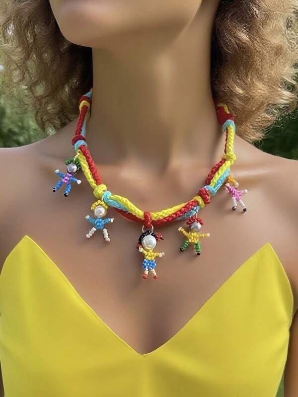 1 pièce Collier de perles fait main 3D personnage de dessin animé pendentif, corde tressée à la main colorée, mode et polyvalent pour femmes