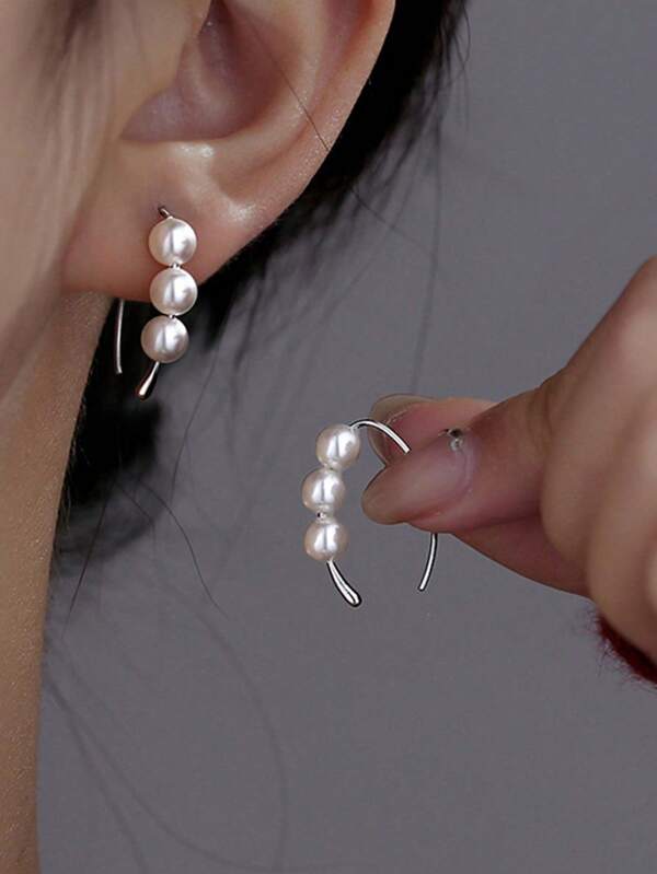 1 paire de boucles d'oreilles minimalistes avec perles, design élégant des crochets d'oreilles, boucles d'oreilles légères de style français de luxe, polyvalentes et nouvelles pour femmes