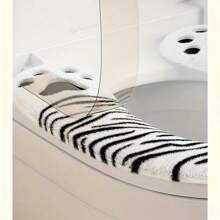 1pc Cute Cartoon Tiger Claw Printed Self Adhesive Toilet Pad - Ultra Soft Microfiber Anti Slip Bathroom Patch, Suitable For Home Bathroom Decoration In All Seasons, Comfortable Sitting Experience, Fun Design, Plush Texture