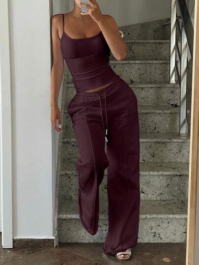 Women's Solid Color Minimalist Camisole And Drawstring Waist Sweatpants Casual Suit