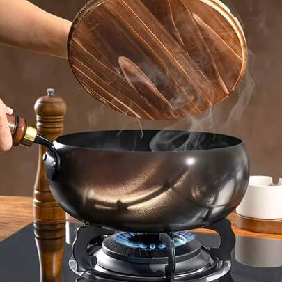 Uncoated Iron Pot With Lid, Large Capacity Non-Stick Chinese-Style Iron Pot, Multi-Functional Frying Pan, Can Be Used For Soup Cooking, Stir-Frying, Even Heating, Suitable For Any Stove, Suitable For Hotels, Restaurants, Outdoor Camping, Picnics, Gifts. Christmas Gift, Cookware Set