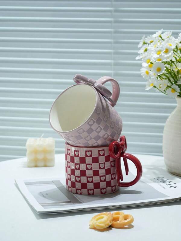 1 Stück Schachbrett-Herz Keramiktasse, 3D Schleifen Dekor, Kontrastfarben Design geeignet für tägliches Trinken, Kaffeegenuss, Geburtstag, Jahrestags-Geschenk für Geliebte