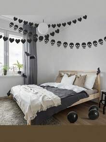 1 Set Gothic Schwarze Herzförmige Totenkopf Girlande Wimpel, Schwarze Filz Herzförmige Dreieck Wimpel, Halloween Totenkopf Wimpel, Geeignet für Gothic Geburtstagsparty Dekoration - Halloween Heimdekoration, Raumdekoration, Feiertags Heimdekoration und Party Hintergrund, Themenparty Dekoration - Verschiedenfarbig - Übersicht 9