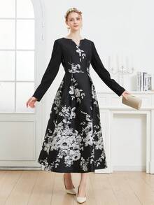 Luxury Jacquard Women's Long Sleeve Black V-Neck Party Dress