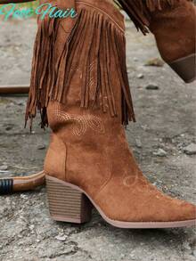Botas femininas estilo western com franjas bordadas, corte em V, bico fino e salto bloco, estilo boêmio, sem cadarço, de cano médio, na cor marrom, combinação perfeita com suéteres para festivais de música e atividades ao ar livre - Castanho - Ver 3