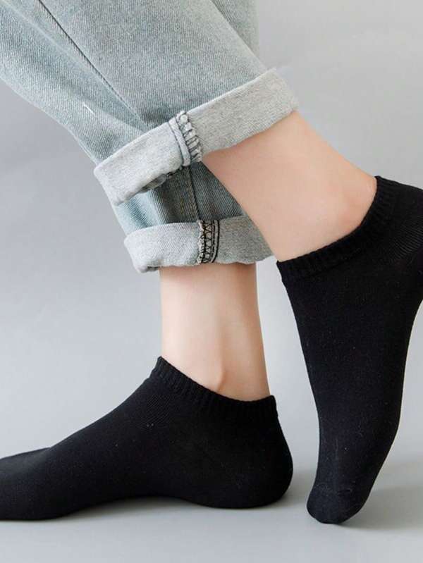 2 Pairs Women's Solid Color Cute Short Socks, Comfortable And Versatile, Suitable For Spring And Summer