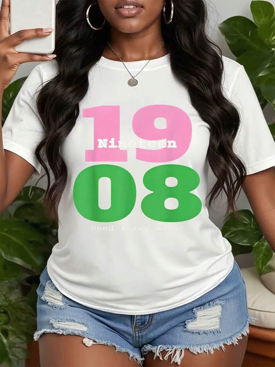 Women's 1908 Pretty Graphic Tee, Pink And Green AKA Pattern T-Shirt, Playful Letters T-Shirt, Pretty Girl Outfit, Casual Short Shirt, AKA Print Tee, Round Neck T-Shirt, Comfortable Fit - 白色 - 查看 1