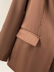 女士优雅长袖尖领西装外套，聚酯纤维面料，纽扣细节，常规版型和长度，无弹力设计 - 棕色 - 查看 8